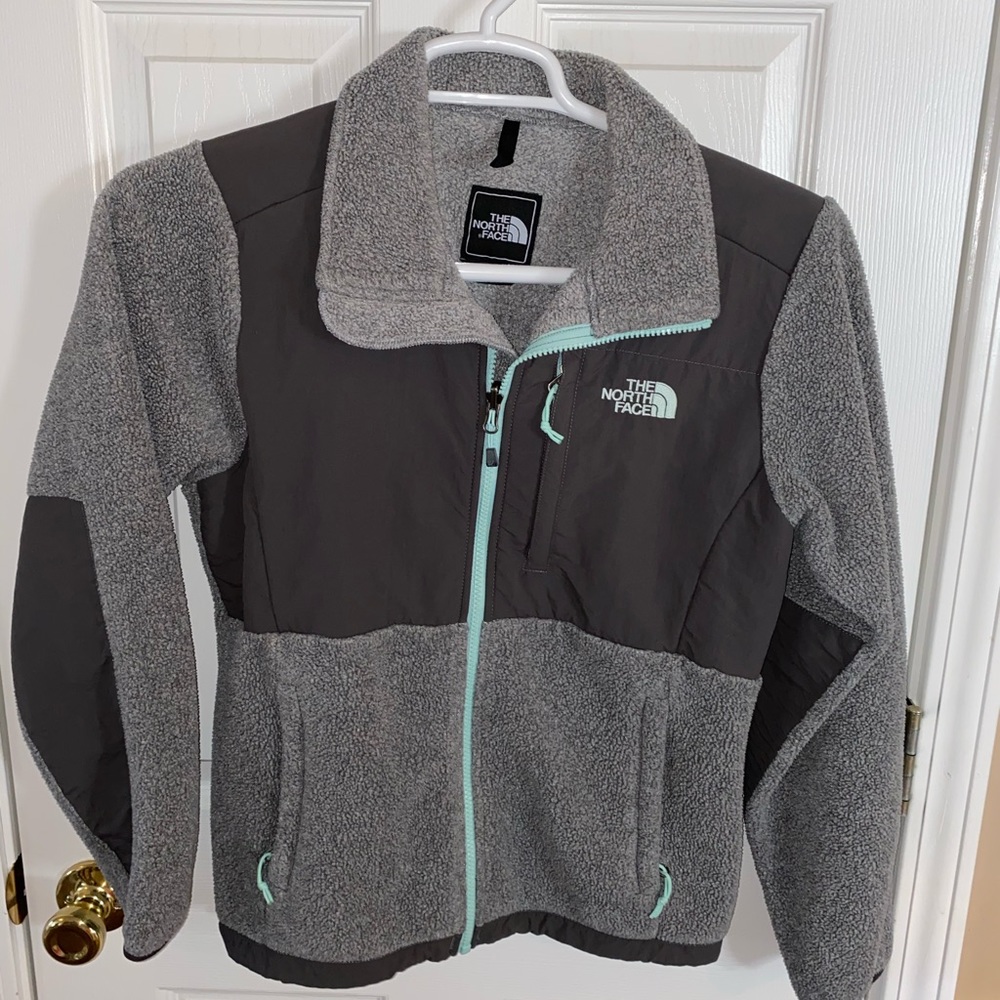 North Face Jacket Size Small
